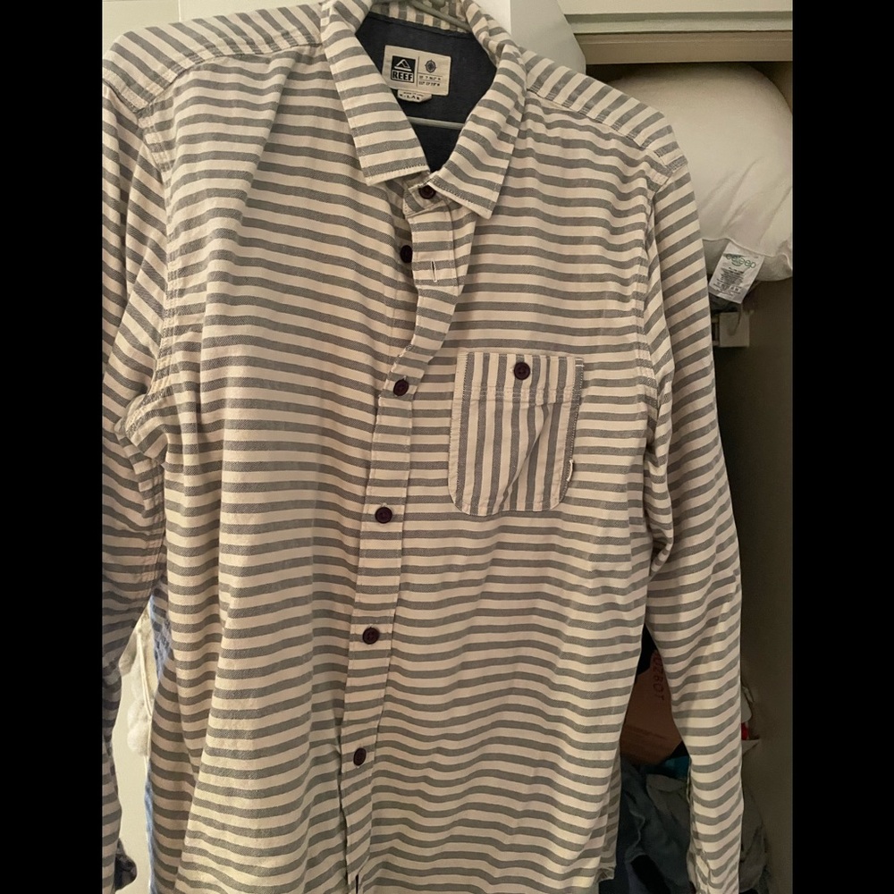 Reef shirt